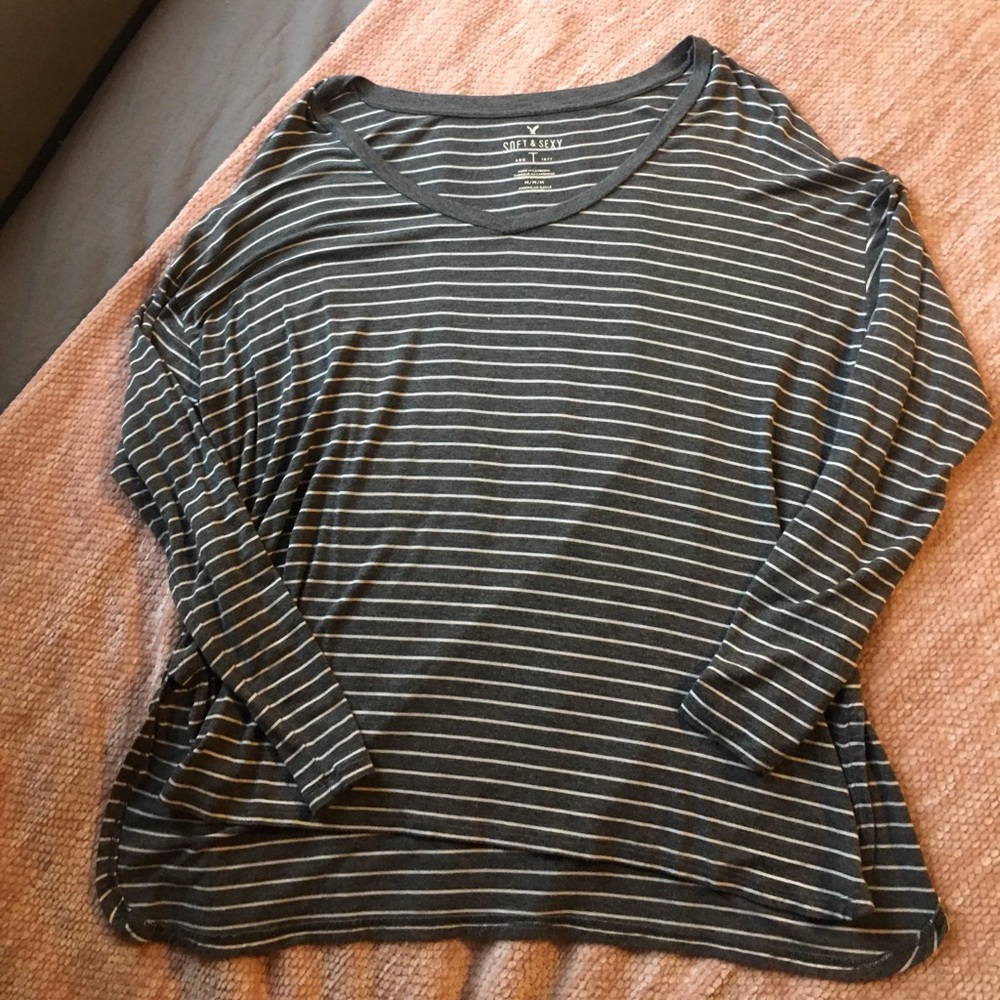 american eagle soft & sexy long sleeve bundle - Picture 2 of 6